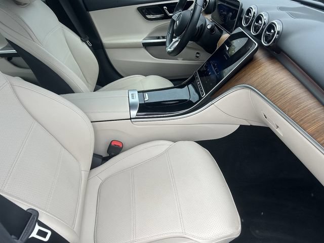 Used 2025 Mercedes-Benz C 300 Sedan image 13