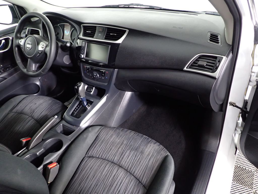 Used 2019 Nissan Sentra SV FWD image 31