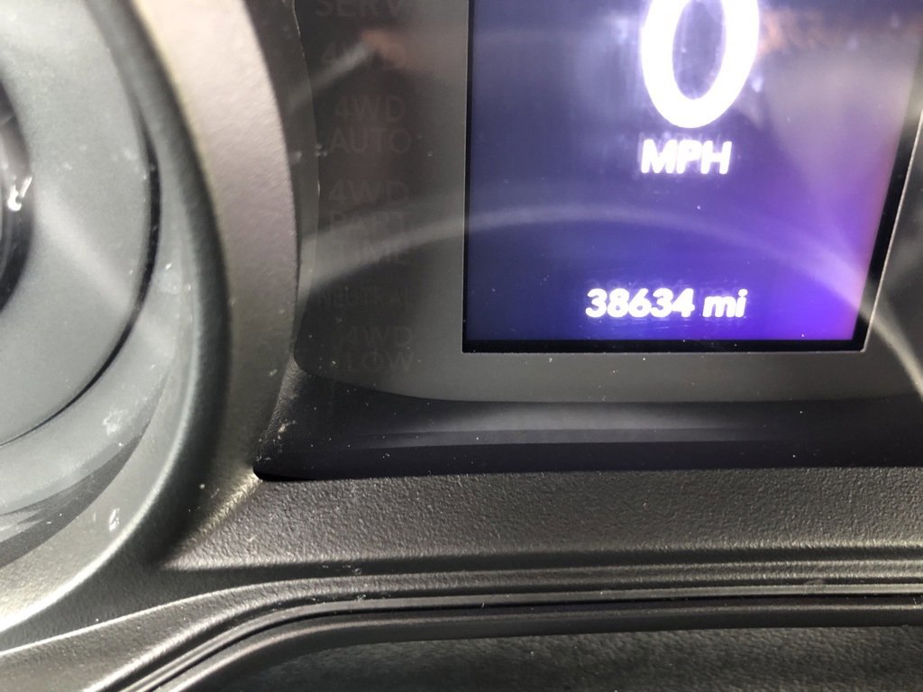 Used 2024 Jeep Wrangler Sport S image 17