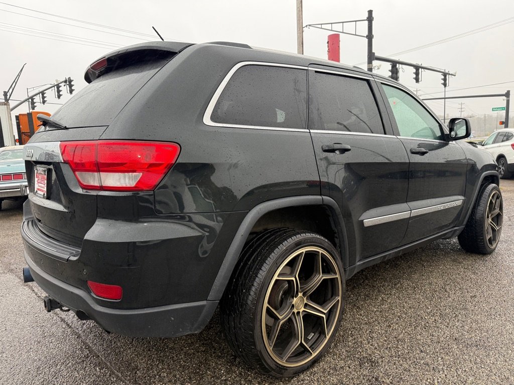 Used 2012 Jeep Grand Cherokee Laredo image 4