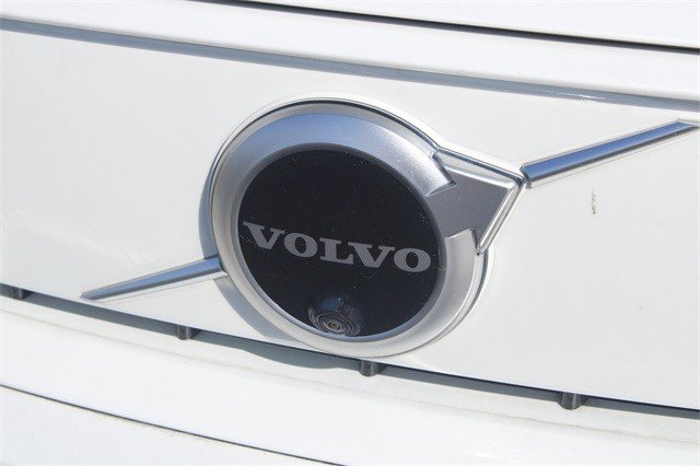 Used 2021 Volvo XC40 P8 Recharge w/ Advanced Package image 49