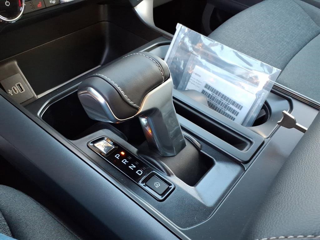 New 2025 Ford F150 Lightning XLT image 17