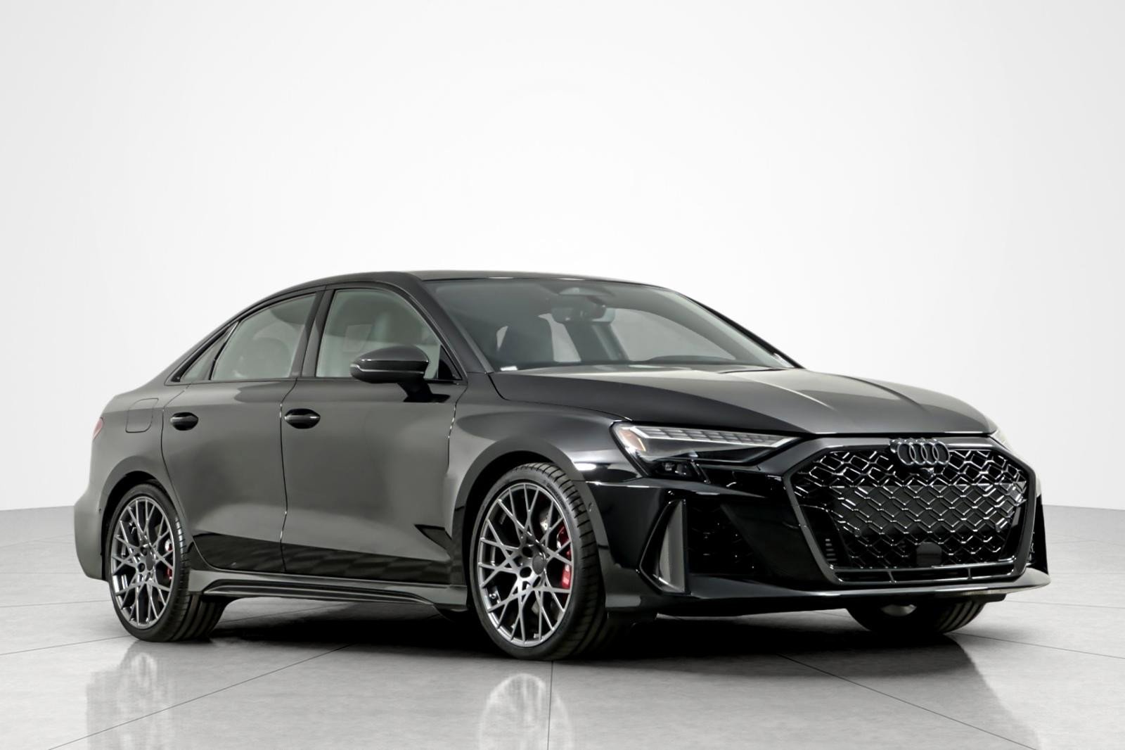 New 2026 Audi RS 3 image 2
