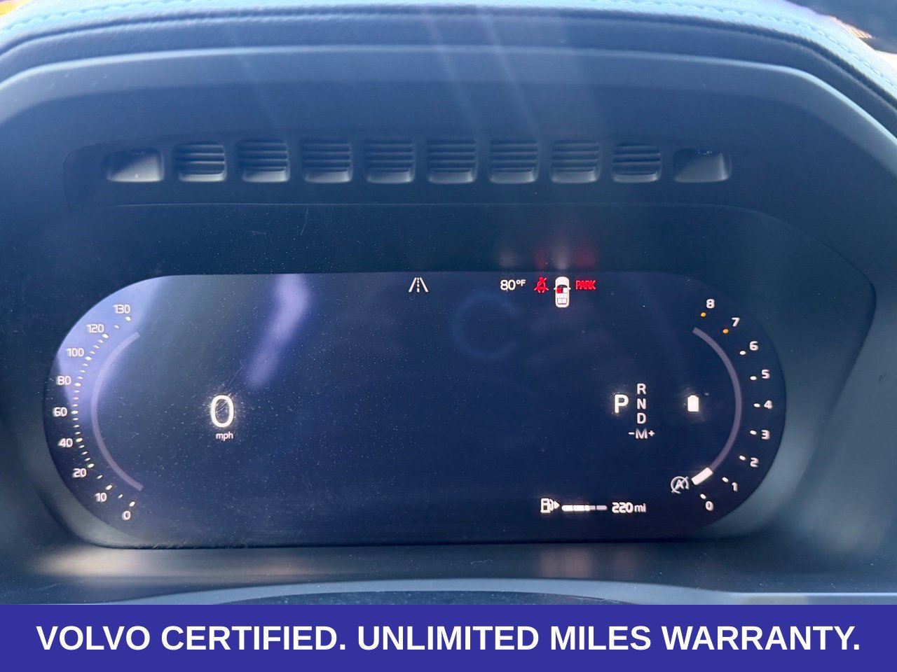 Certified 2026 Volvo XC90 B6 Plus AWD/4WD image 21