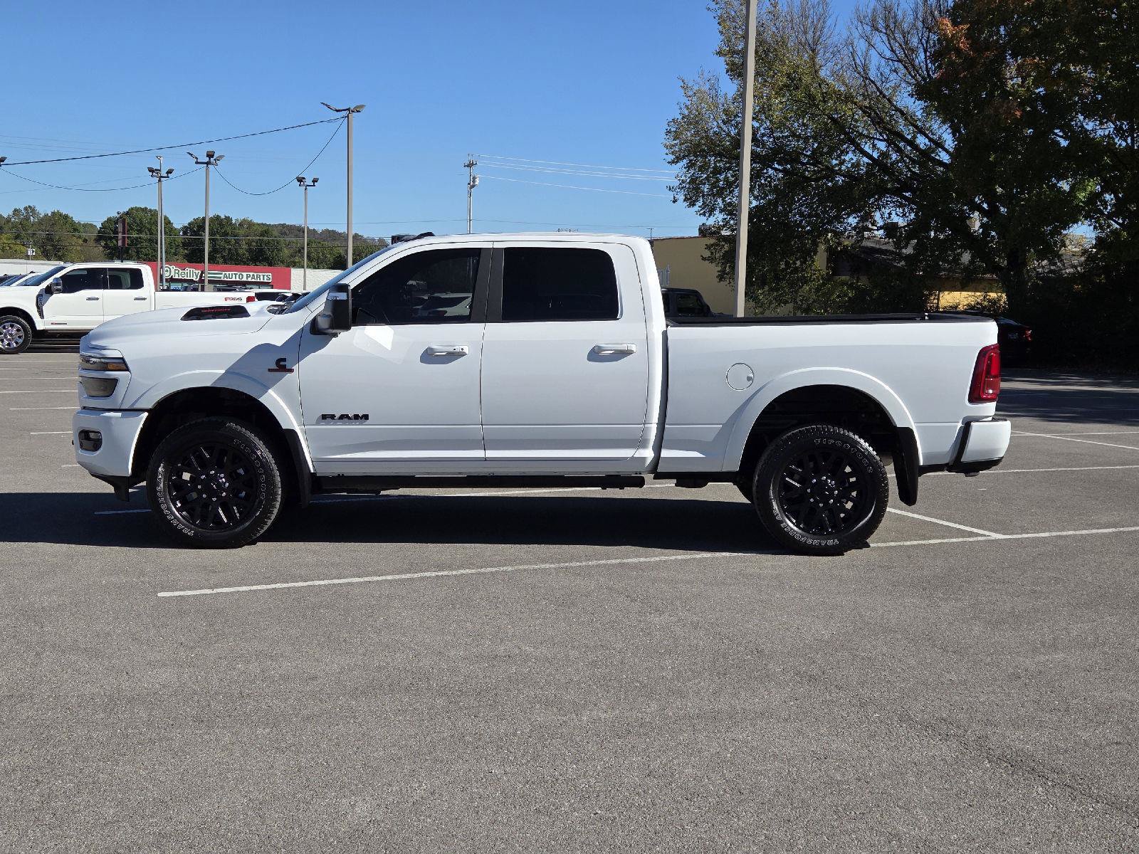 Used 2025 RAM 2500 Limited AWD/4WD image 6