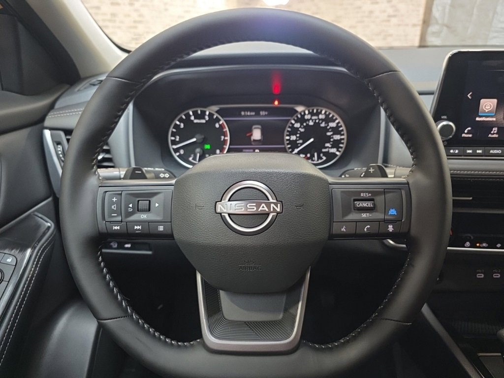 Used 2026 Nissan Rogue SV w/ SV Premium Package image 18