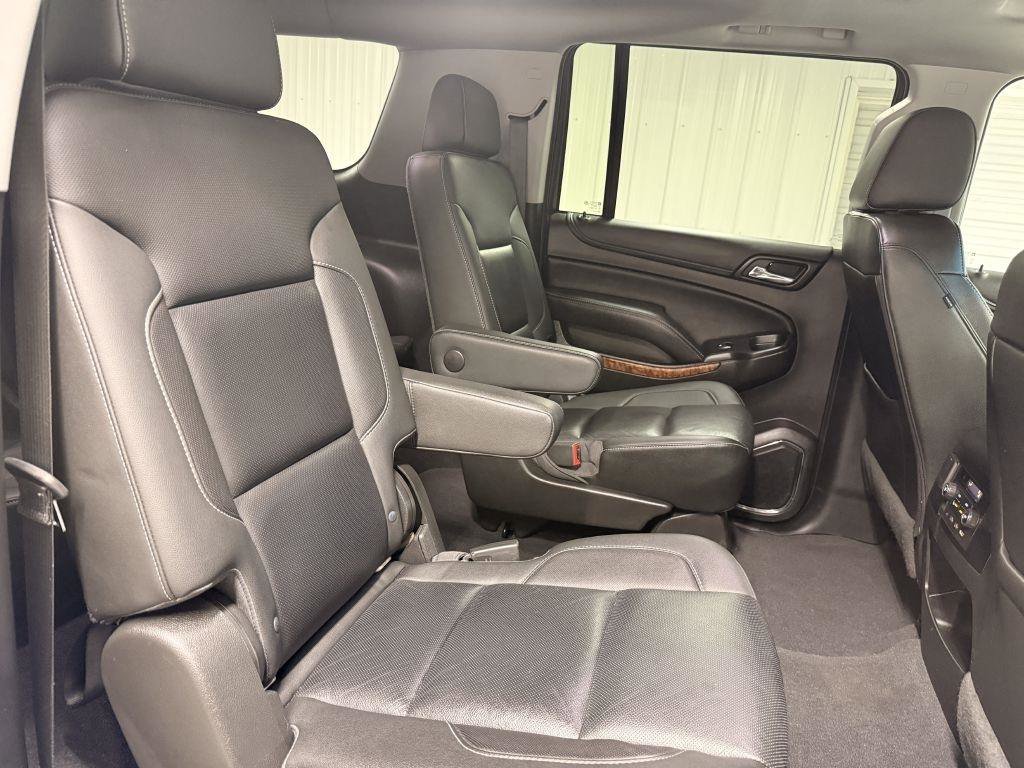 Used 2019 Chevrolet Suburban Premier AWD/4WD image 42