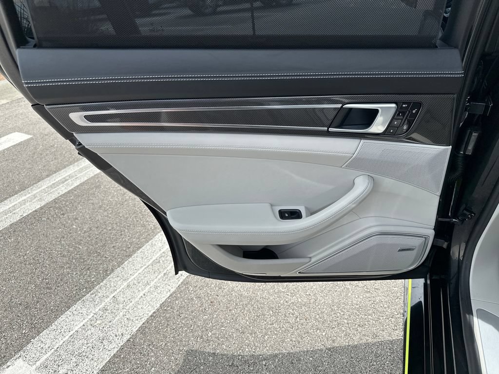 Used 2018 Porsche Panamera Turbo S AWD/4WD image 37