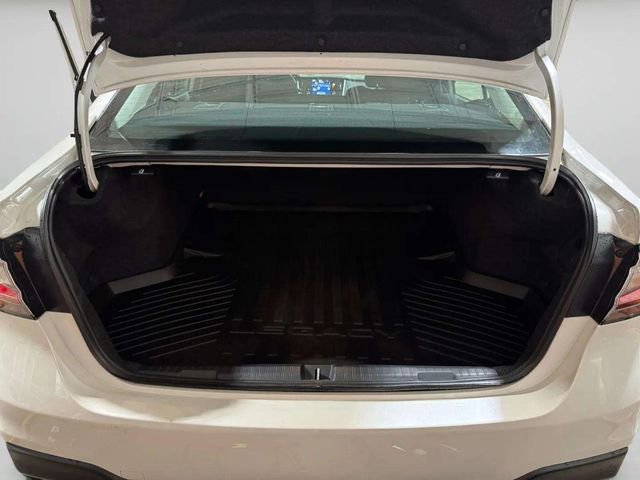 Used 2022 Subaru Legacy Premium image 27