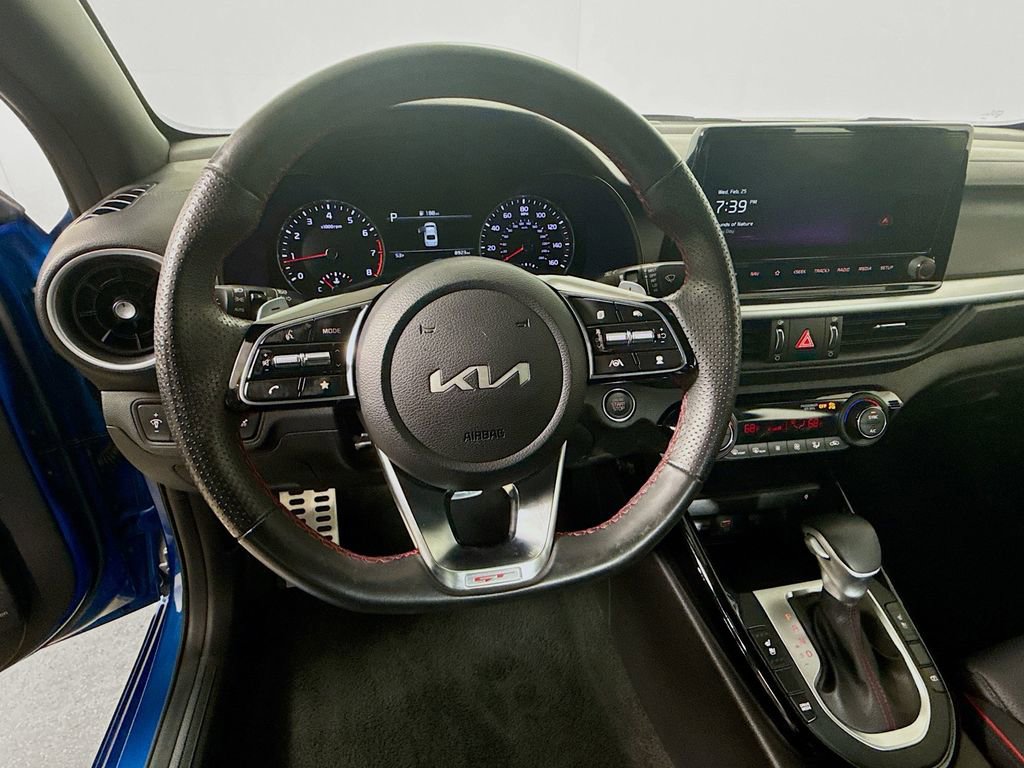 Used 2023 Kia Forte GT w/ GT2 Package image 11