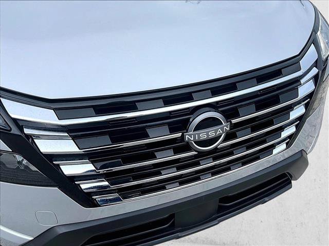 Used 2024 Nissan Rogue SV FWD image 29