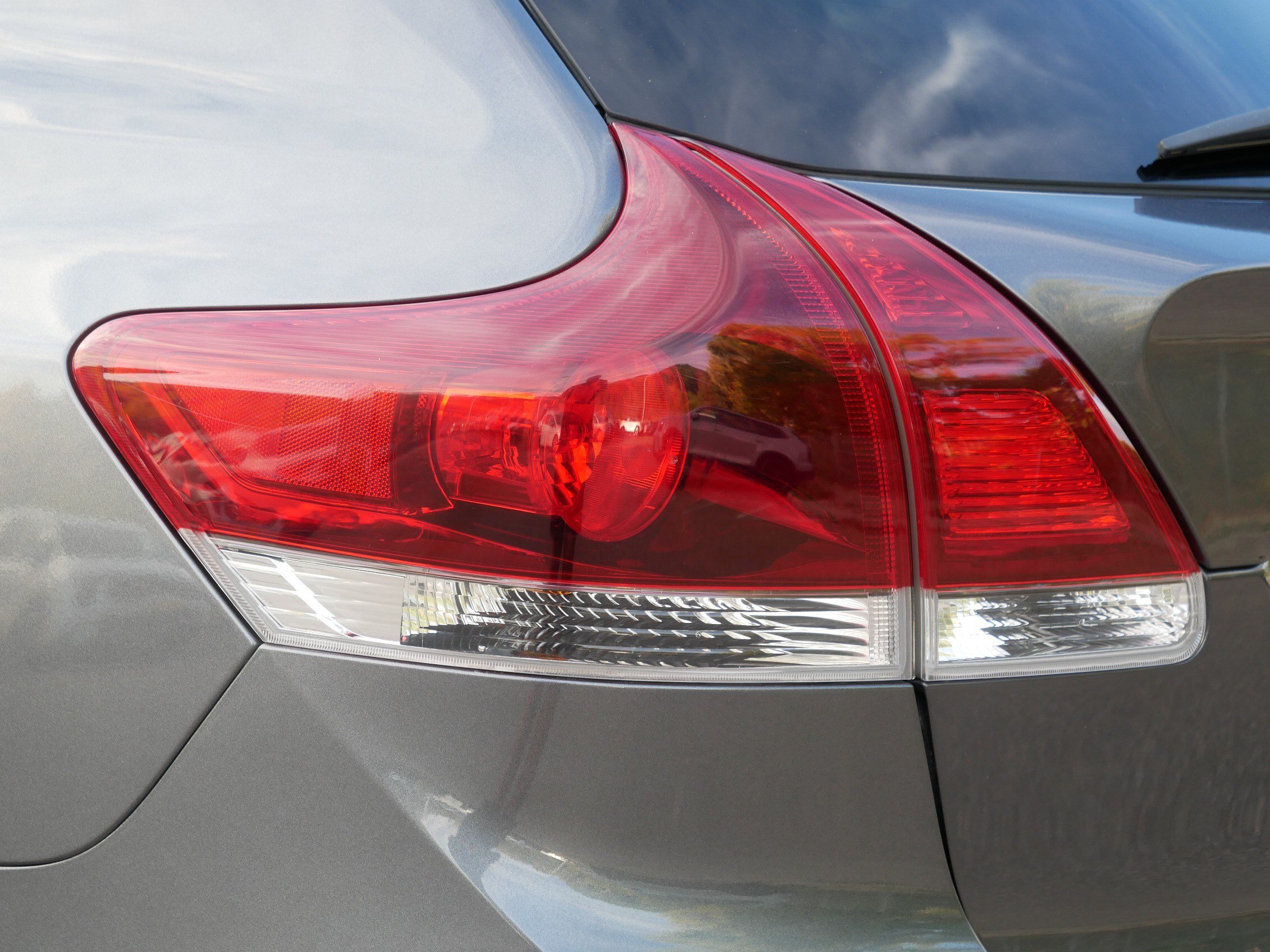 Used 2013 Toyota Venza XLE w/ XLE Premium Pkg FWD image 17