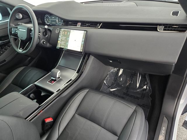 Certified 2025 Land Rover Range Rover Evoque Dynamic SE AWD/4WD image 18