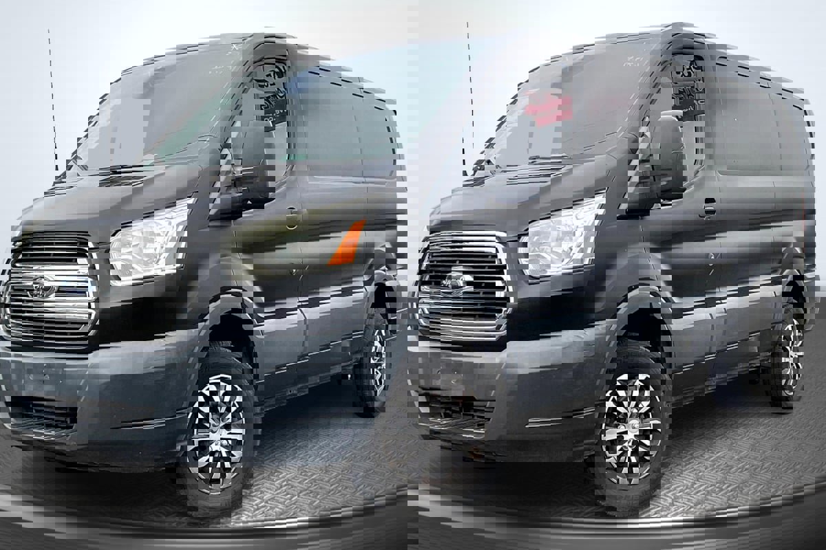 Used 2016 Ford Transit 250 130 Low Roof w/ Exterior Upgrade Package image 12