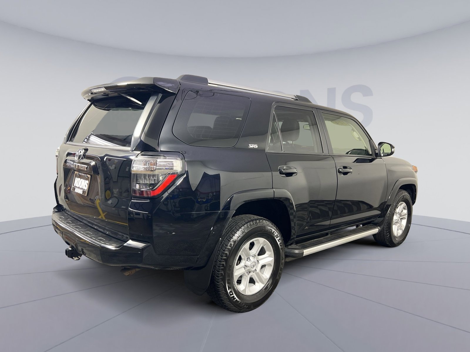 Used 2024 Toyota 4Runner SR5 Premium w/ Moonroof Package image 4