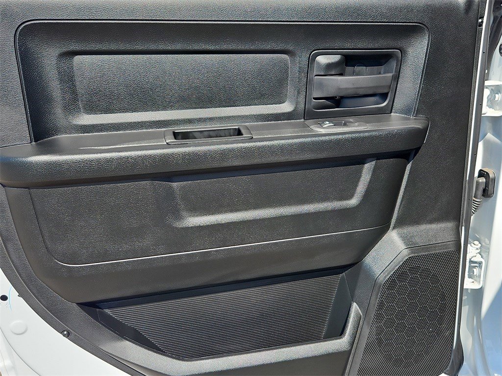 New 2026 RAM 5500 Tradesman w/ Chrome Appearance Group image 17