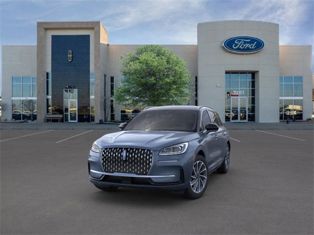 Used 2024 Lincoln Corsair Grand Touring image 2