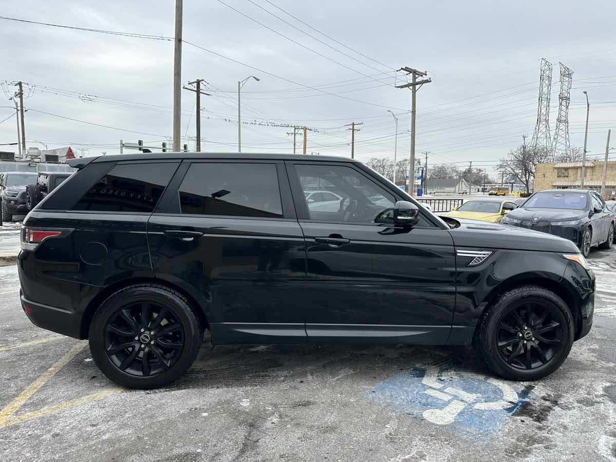 Used 2016 Land Rover Range Rover Sport HSE image 4