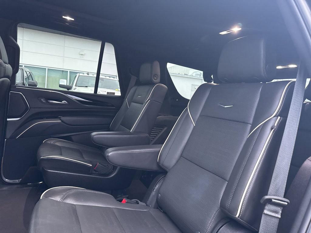 Used 2024 Cadillac Escalade Sport image 28