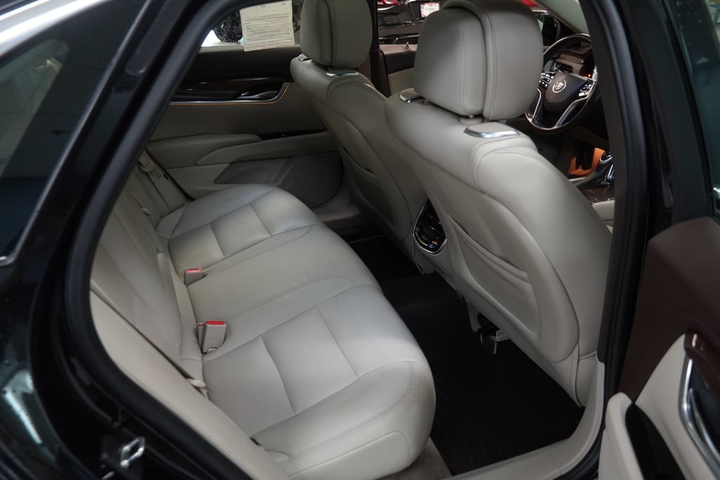 Used 2013 Cadillac XTS Premium AWD/4WD image 22