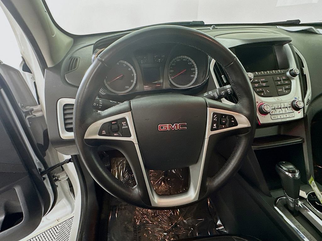 Used 2017 GMC Terrain SLT image 16