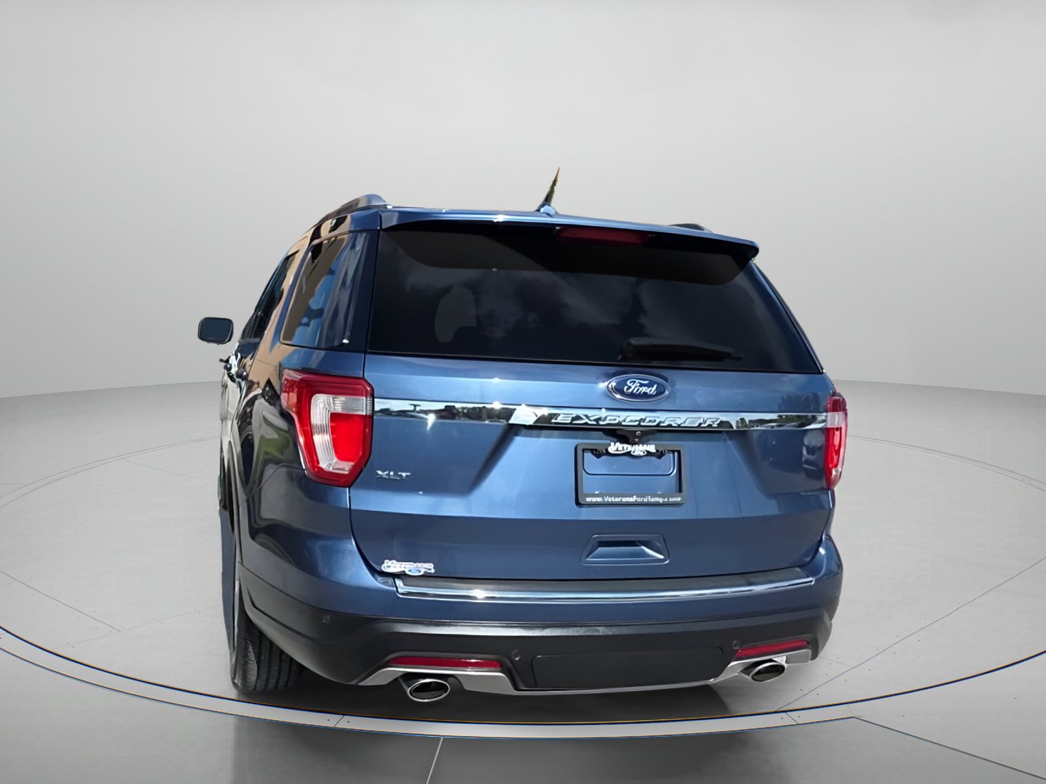 Certified 2018 Ford Explorer XLT w/ Equipment Group 202A image 24