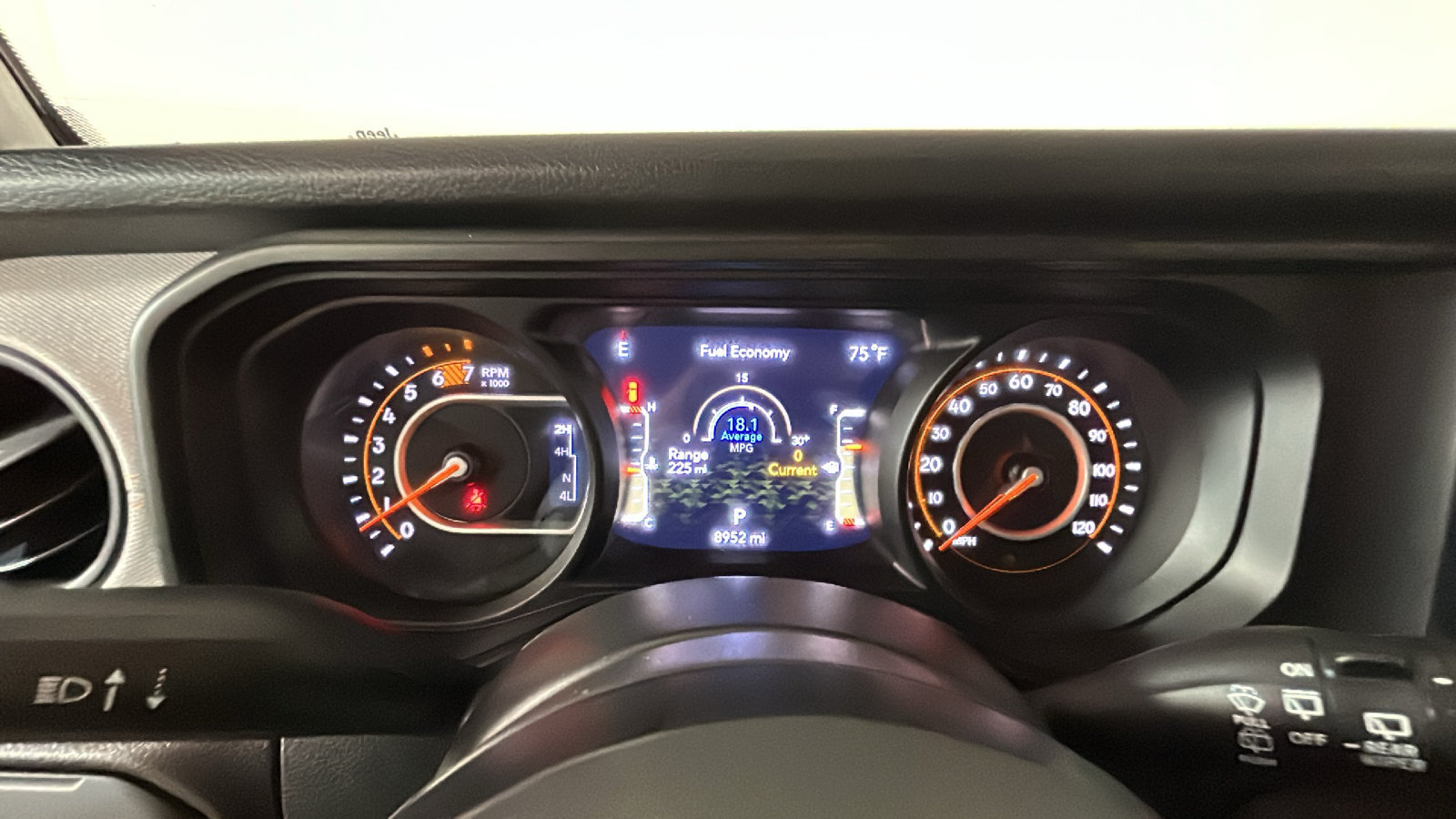 Used 2024 Jeep Wrangler Unlimited Sport AWD/4WD image 21