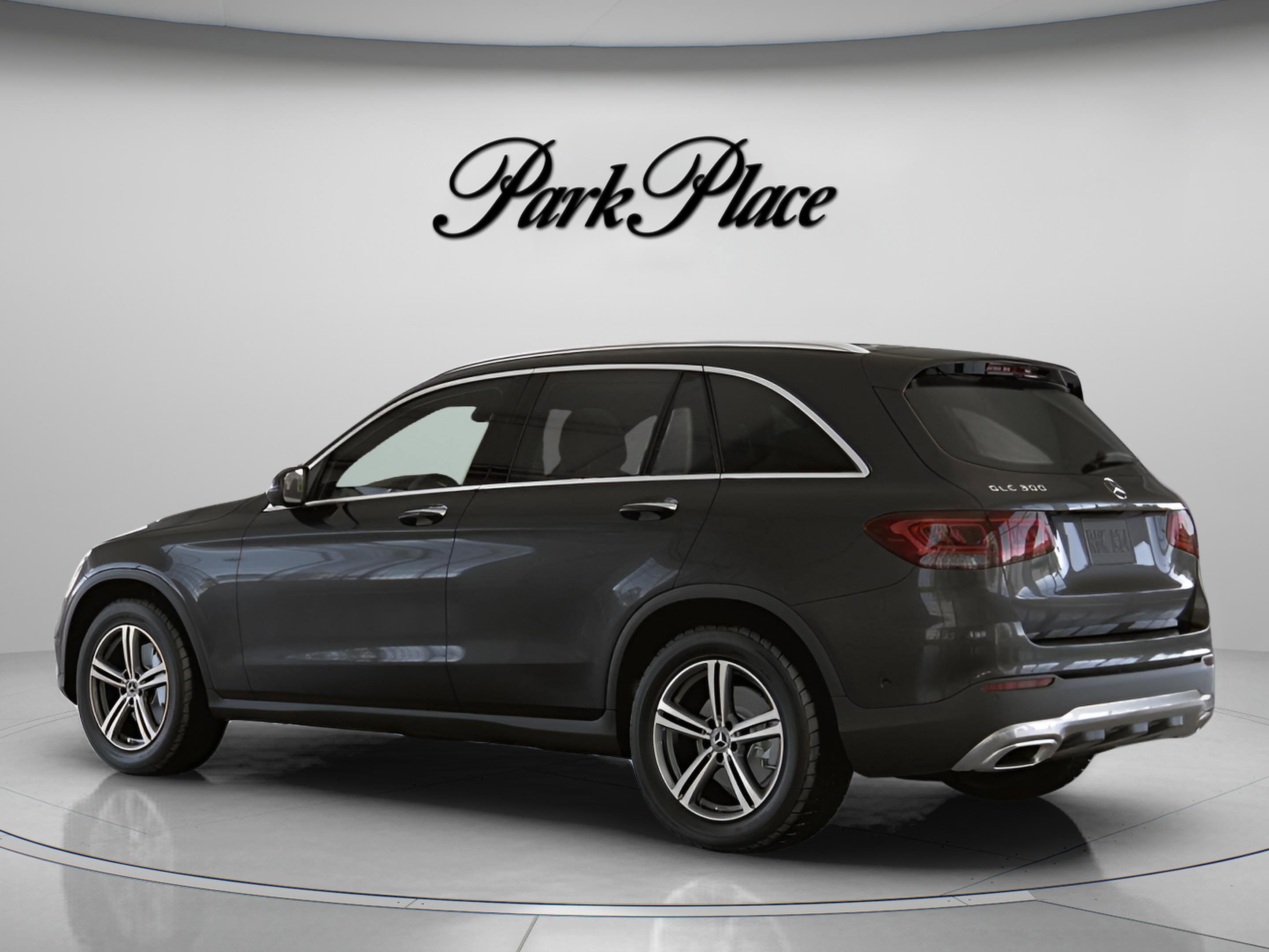 Used 2021 Mercedes-Benz GLC 300 image 12