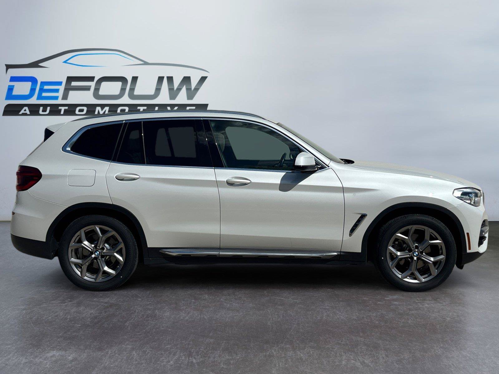 Used 2020 BMW X3 xDrive30i w/ Premium Package AWD/4WD image 2