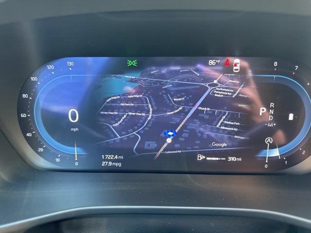 Certified 2025 Volvo XC40 B5 Plus AWD/4WD image 22
