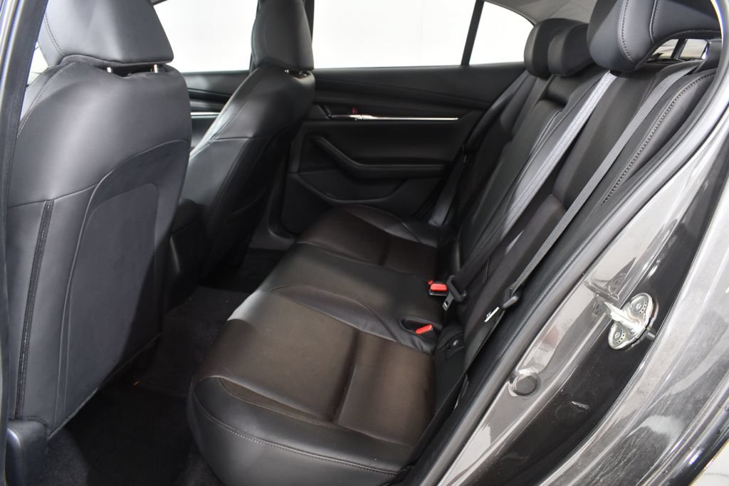 Used 2021 MAZDA MAZDA3 2.5 Turbo Sedan w/Premium Plus AWD/4WD image 16