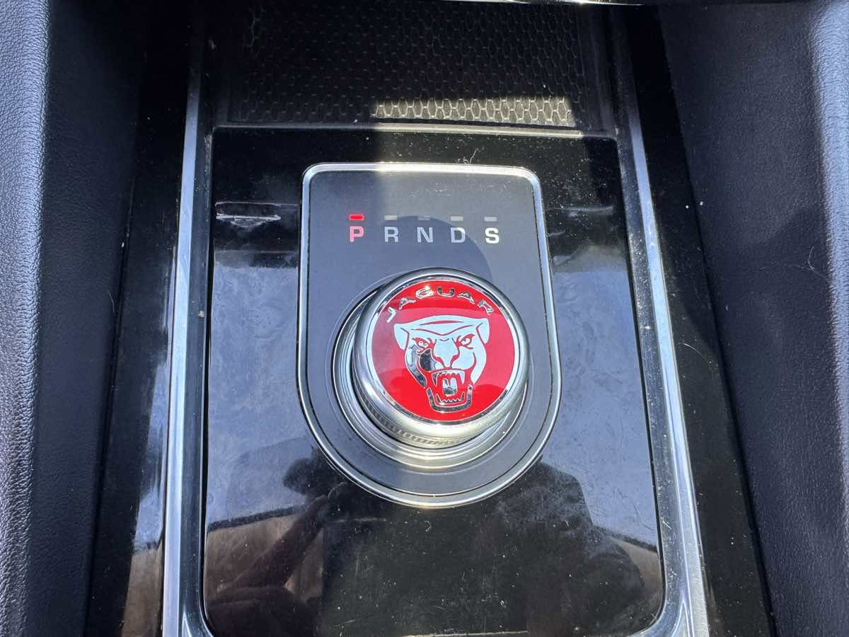 Used 2017 Jaguar F-PACE S image 17