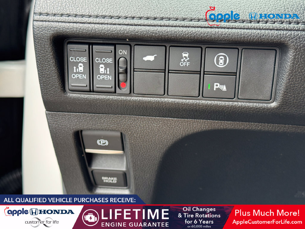 Used 2024 Honda Odyssey Touring image 30