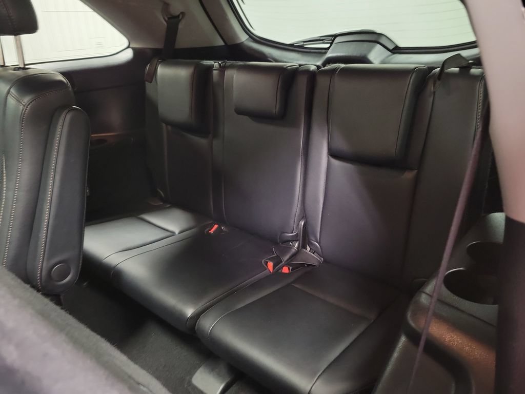 Used 2019 Toyota Highlander Limited Platinum AWD/4WD image 25