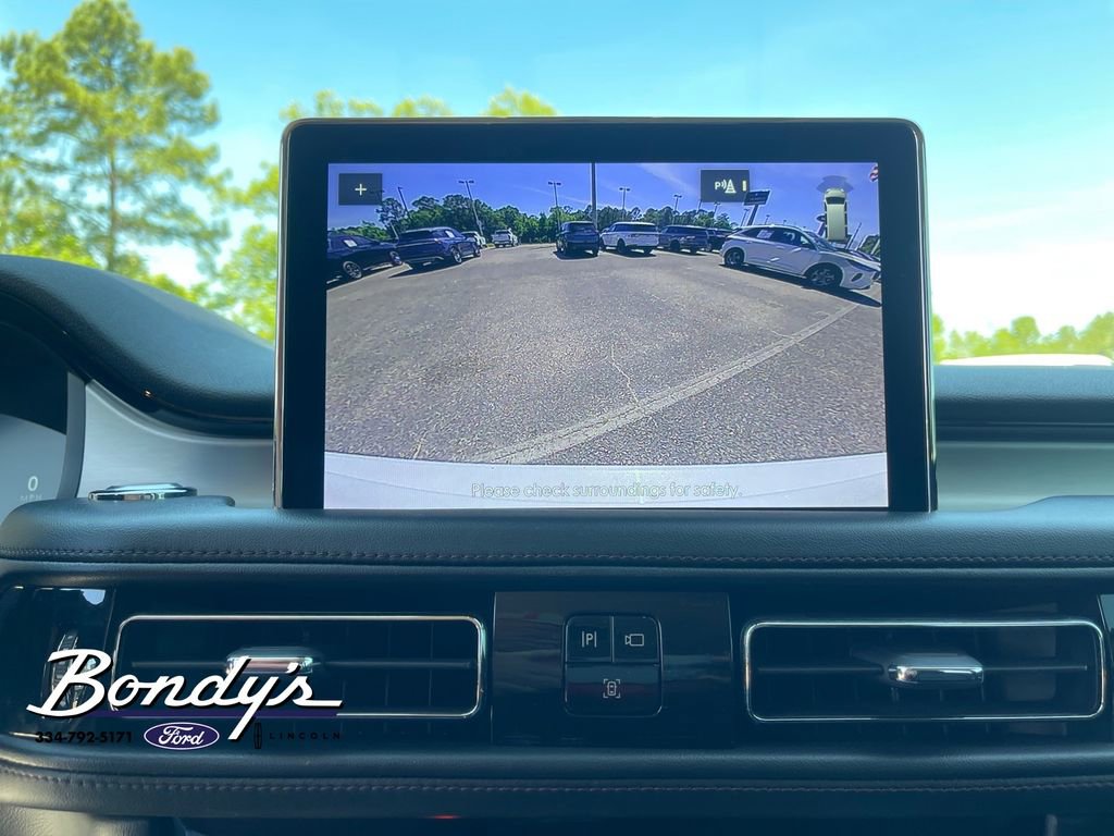 Used 2023 Lincoln Aviator AWD w/ Premium Package image 6