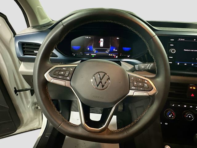 Used 2023 Volkswagen Taos SE image 12