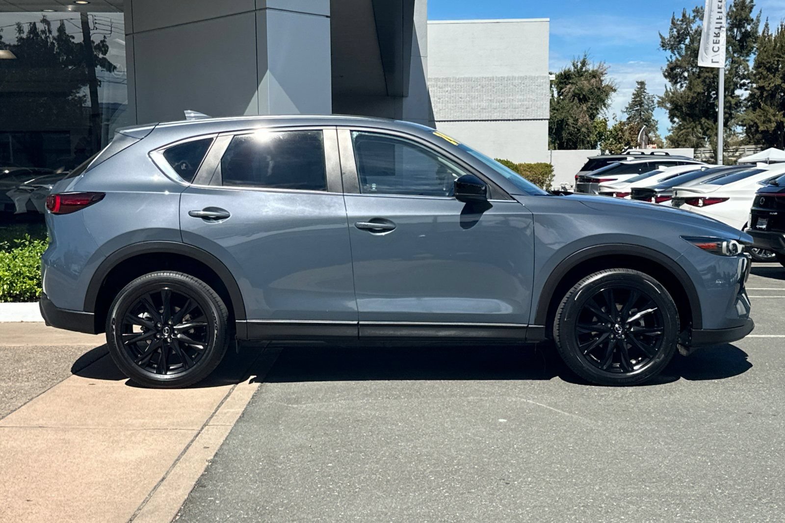 Used 2024 MAZDA CX-5 Carbon Edition AWD/4WD image 3