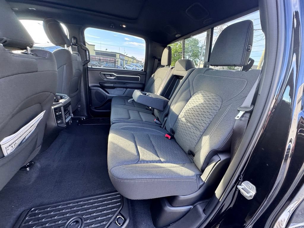 New 2026 RAM 1500 Big Horn AWD/4WD image 16