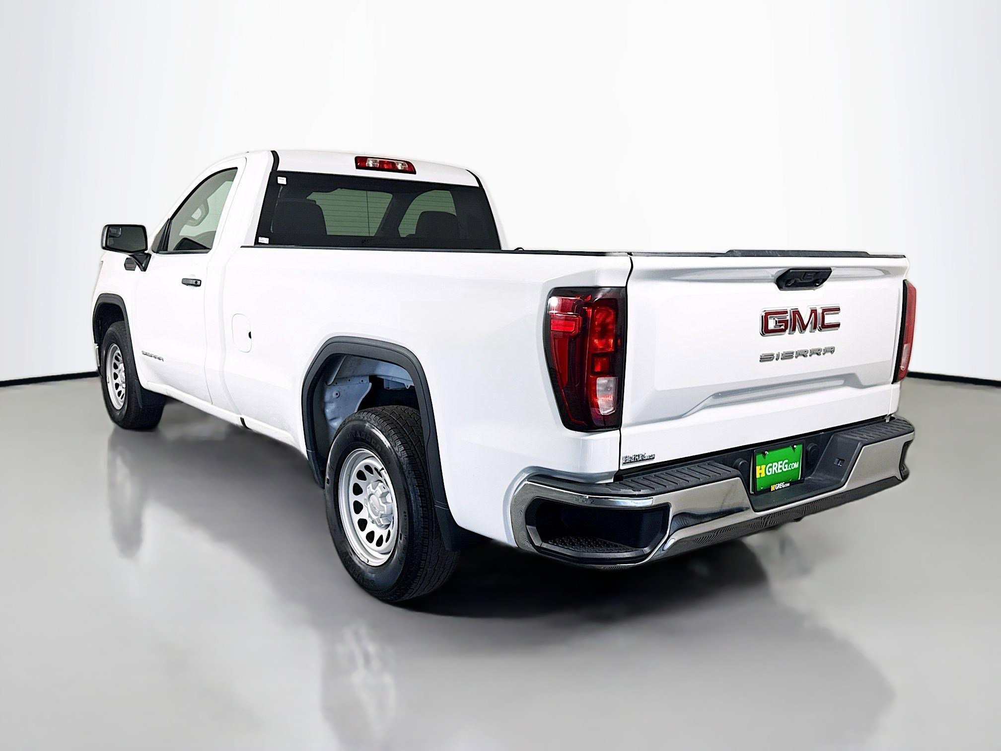 Used 2024 GMC Sierra 1500 Pro w/ Convenience Package image 7