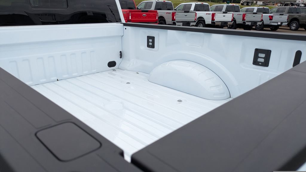 New 2026 Ford F250 XL AWD/4WD image 7