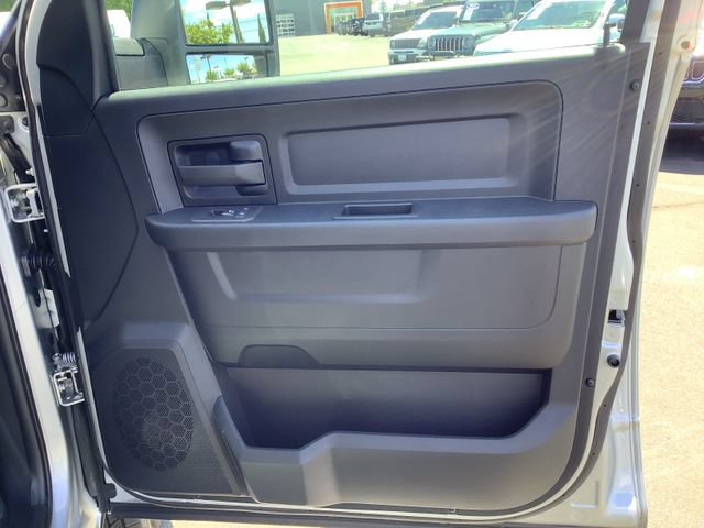 New 2026 RAM 3500 Tradesman AWD/4WD image 38
