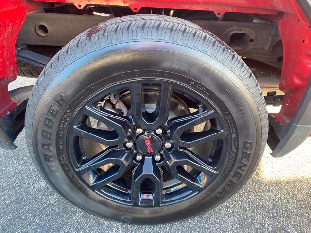 Used 2024 GMC Sierra 1500 Elevation AWD/4WD image 11