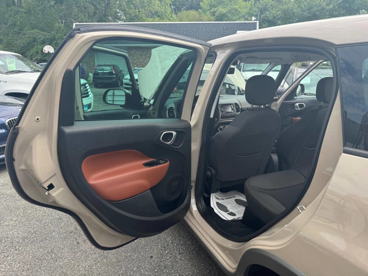 Used 2015 FIAT 500L Trekking image 27