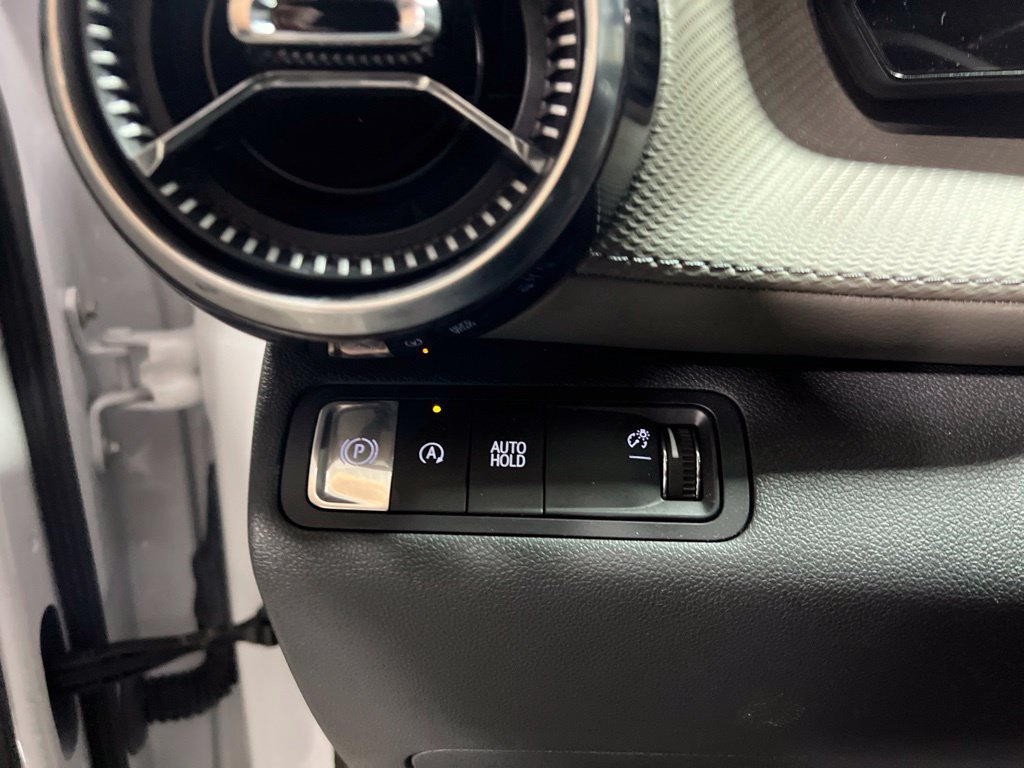 Used 2026 Chevrolet Equinox LT w/ Convenience Package II FWD image 23