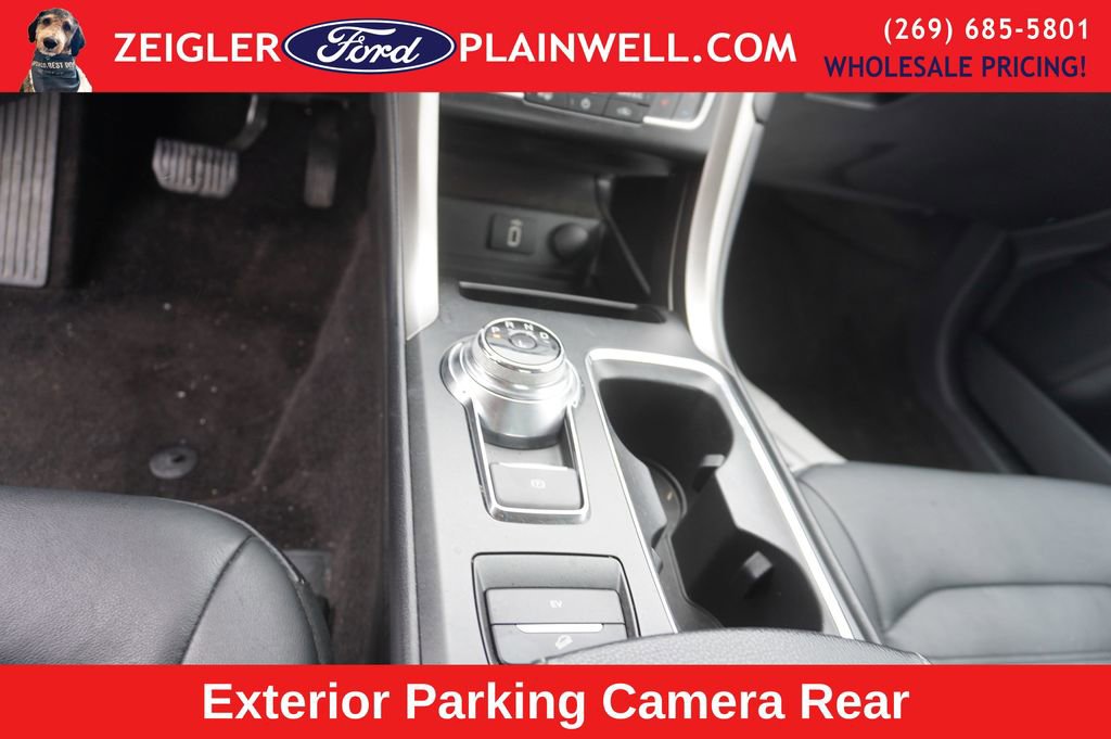 Used 2017 Ford Fusion Energi SE image 10