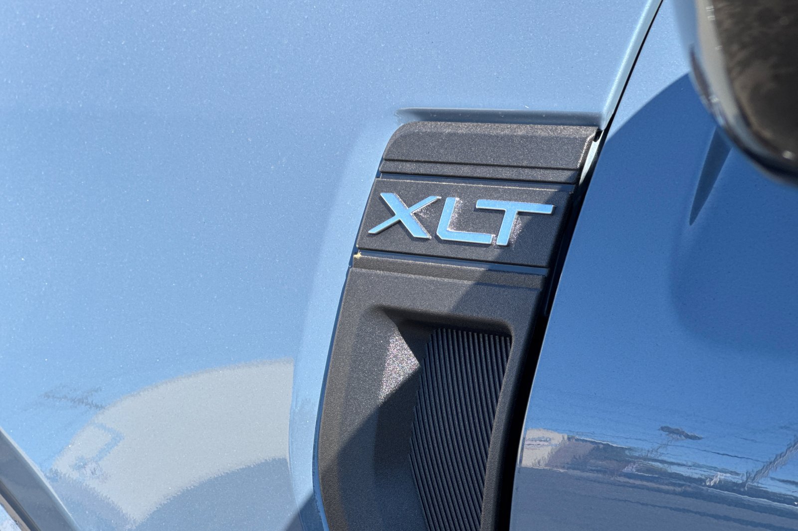 New 2026 Ford Maverick XLT w/ XLT Luxury Package FWD image 30