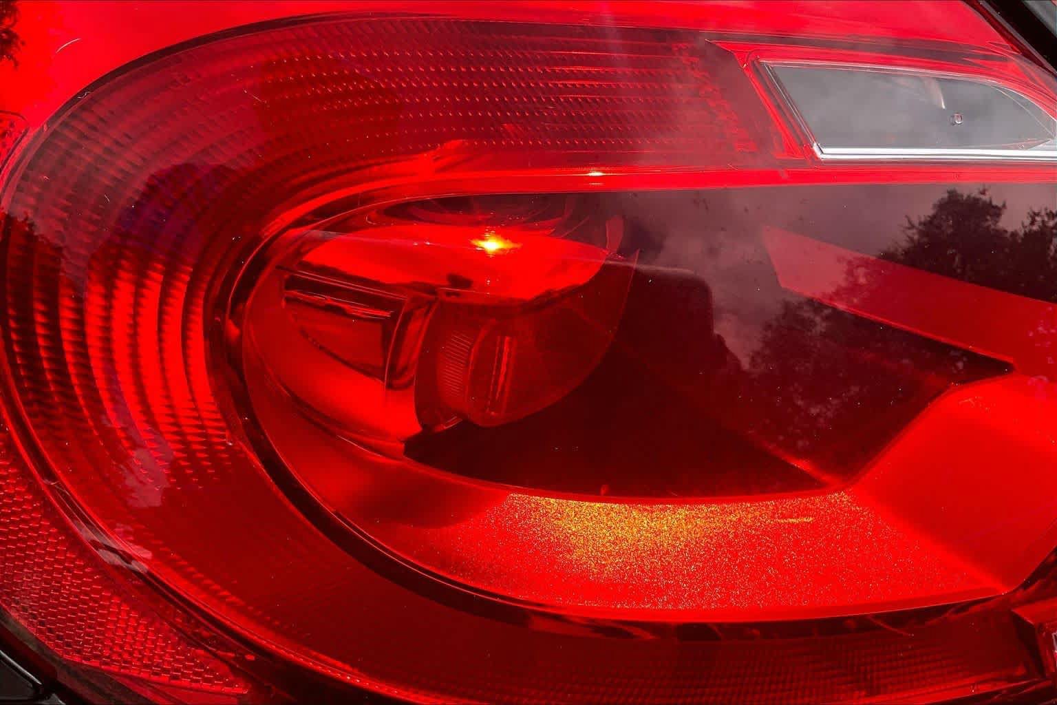 Used 2013 Volkswagen Beetle 2.5 FWD image 26