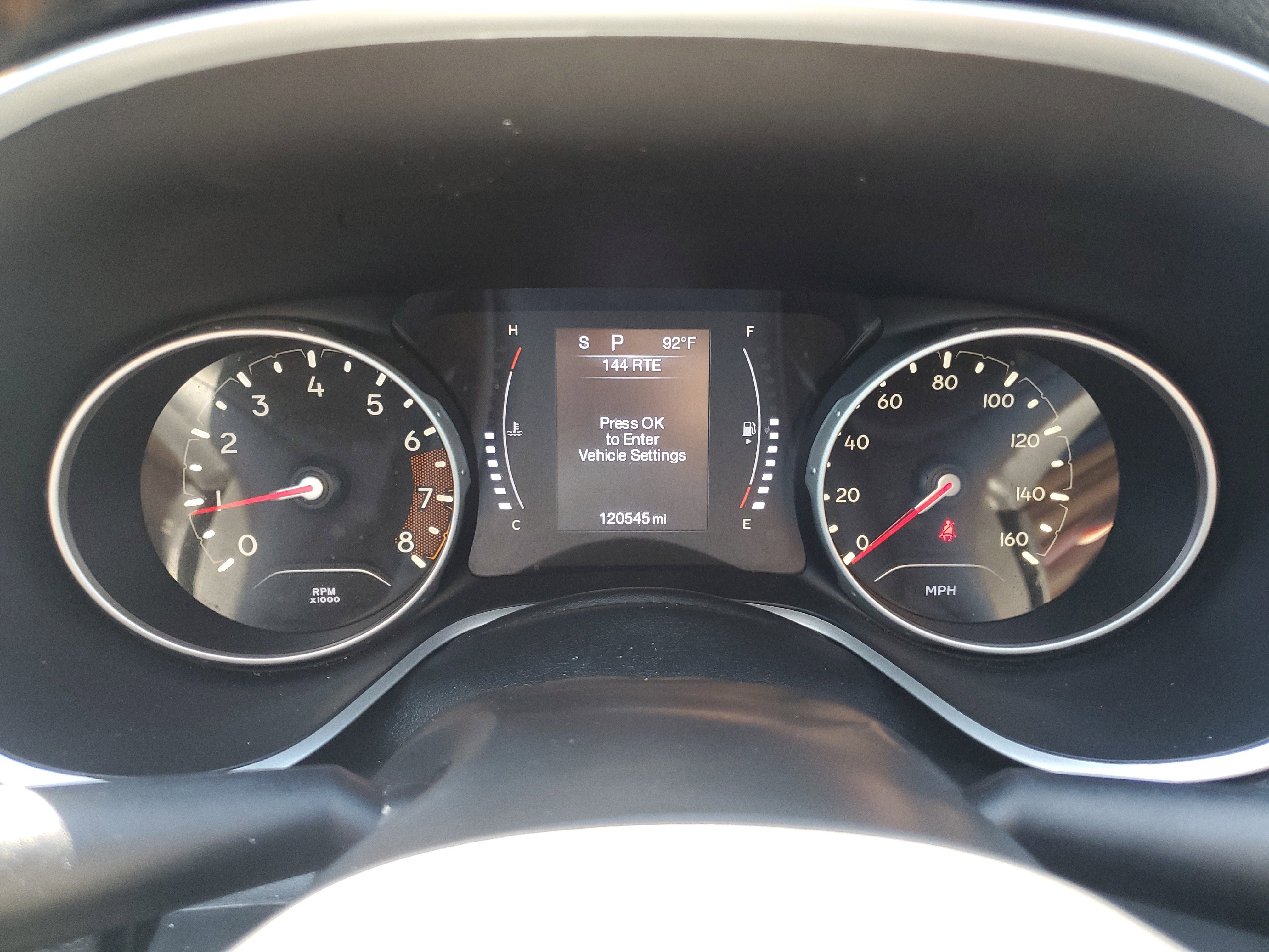 Used 2020 Jeep Compass Latitude w/ Cold Weather Group image 17