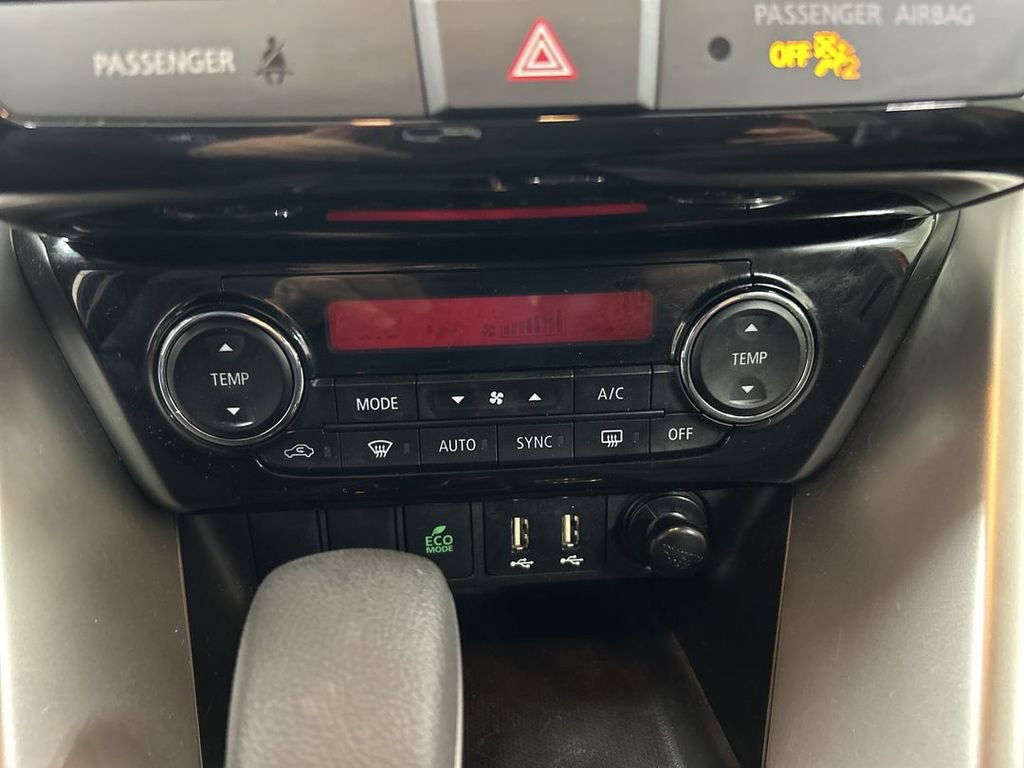 Used 2023 Mitsubishi Eclipse Cross SE image 17