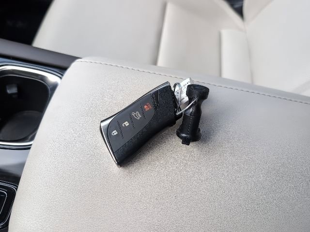 Used 2023 Lexus RX 350 FWD image 28